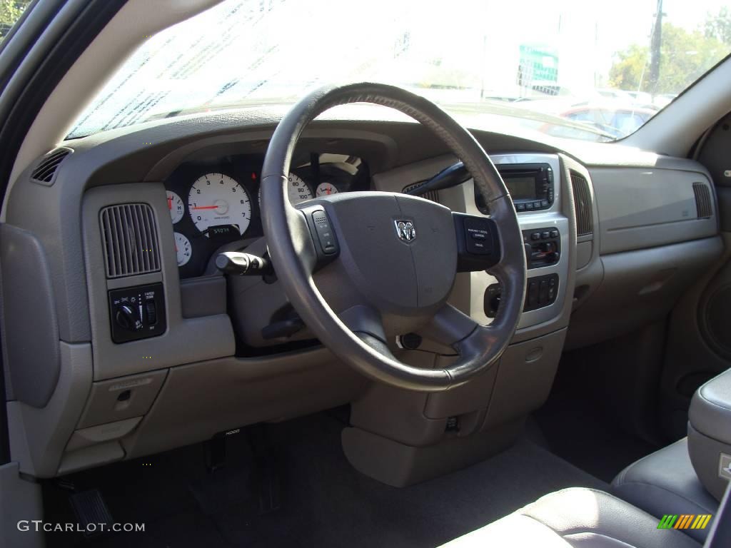 2005 Ram 1500 Laramie Quad Cab 4x4 - Bright White / Taupe photo #10