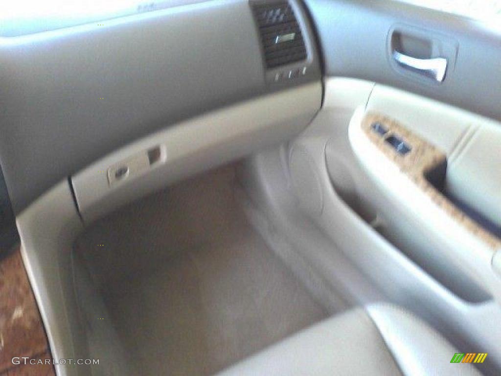 2003 Accord EX V6 Sedan - Desert Mist Metallic / Ivory photo #12
