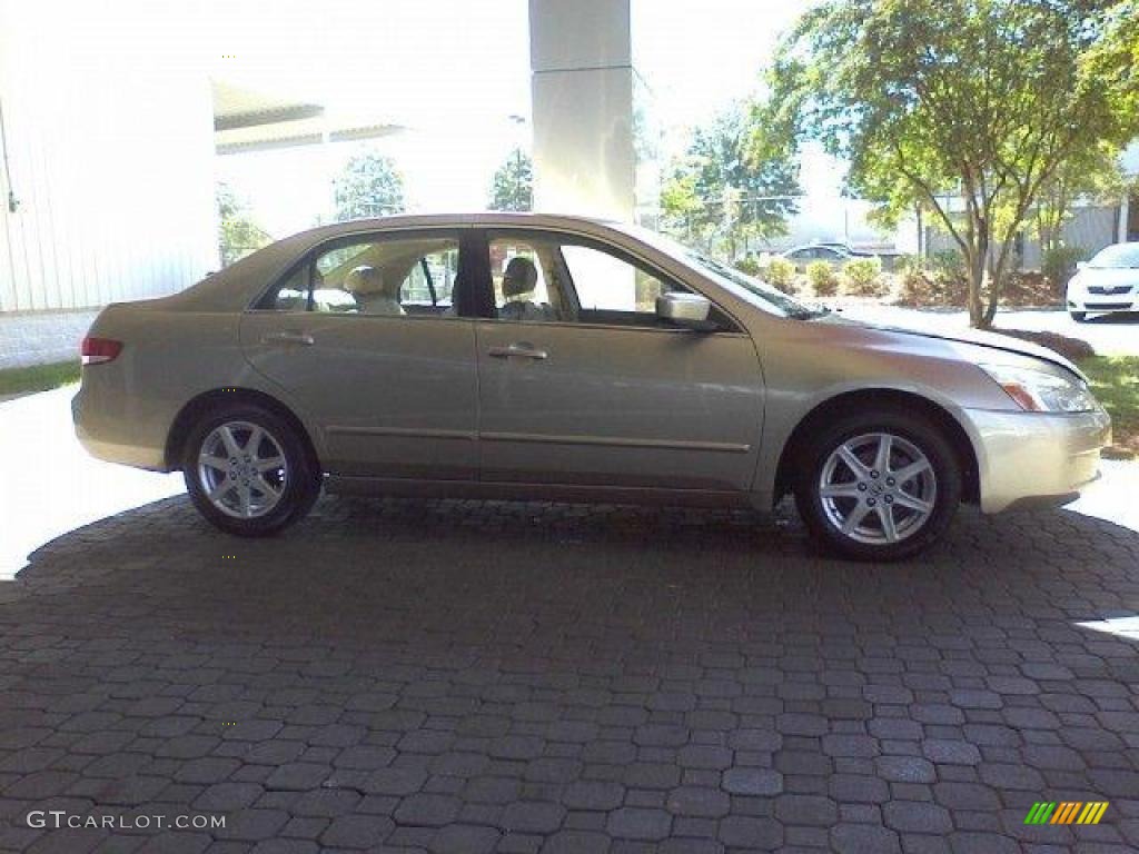 2003 Accord EX V6 Sedan - Desert Mist Metallic / Ivory photo #18