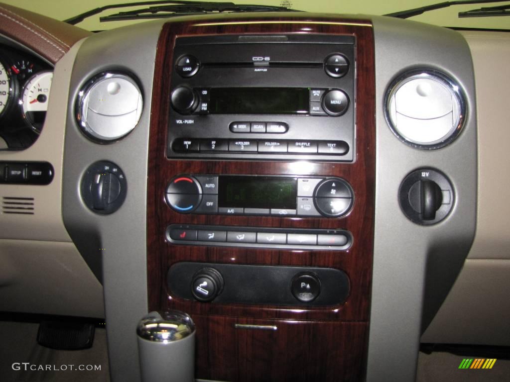 2006 F150 King Ranch SuperCrew 4x4 - Oxford White / Castano Brown Leather photo #19