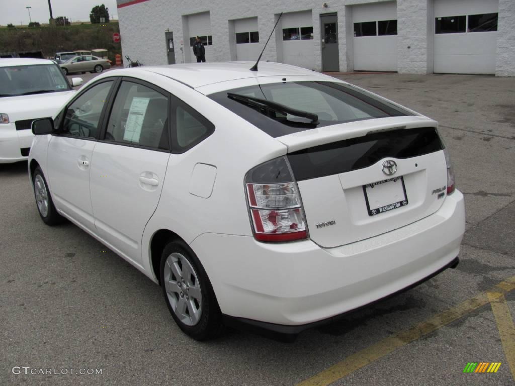 2005 Prius Hybrid - Super White / Gray/Burgundy photo #4