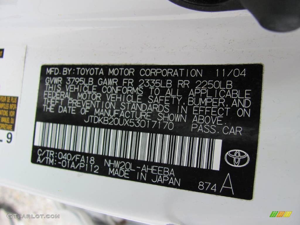 2005 Prius Hybrid - Super White / Gray/Burgundy photo #19