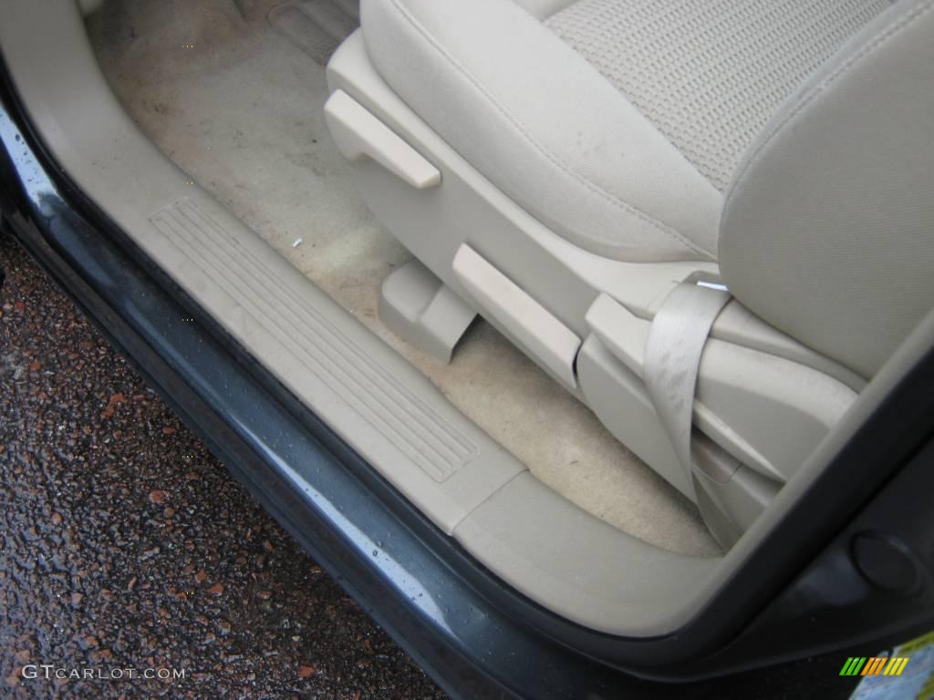 2007 Edge SE - Carbon Metallic / Camel photo #15