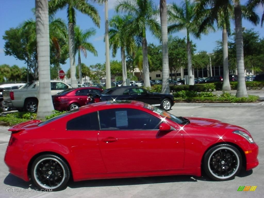 2005 G 35 Coupe - Laser Red / Graphite photo #2