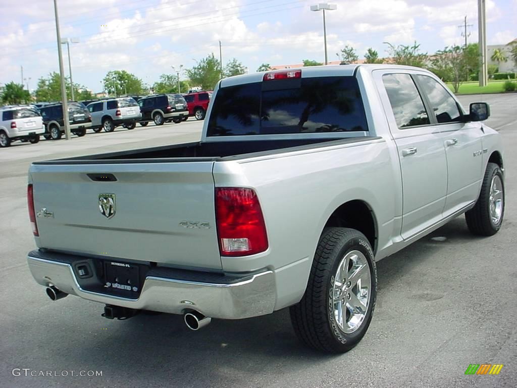 2009 Ram 1500 Big Horn Edition Crew Cab 4x4 - Bright Silver Metallic / Dark Slate/Medium Graystone photo #3