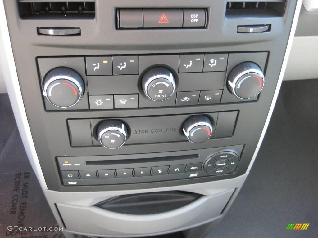 2010 Grand Caravan SXT - Stone White / Medium Slate Gray/Light Shale photo #14