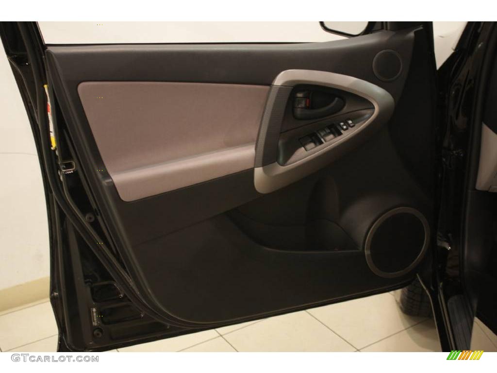 2008 RAV4 4WD - Black / Ash photo #8