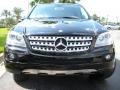 Black - ML 350 4Matic Photo No. 3