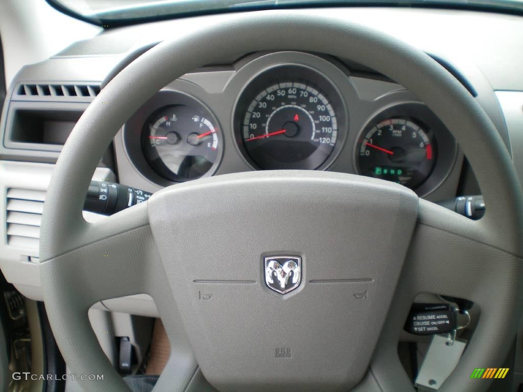 2010 Avenger SXT - White Gold / Dark Khaki/Light Graystone photo #5
