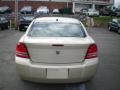 White Gold - Avenger SXT Photo No. 8