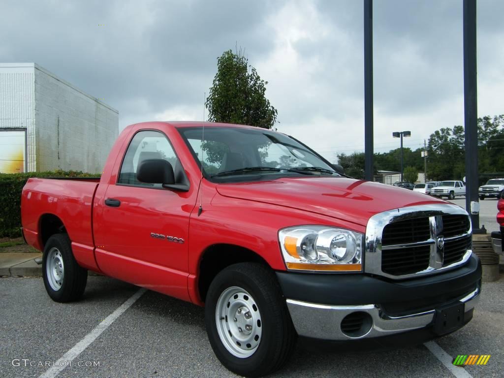 2006 Ram 1500 ST Regular Cab - Flame Red / Khaki Beige photo #6