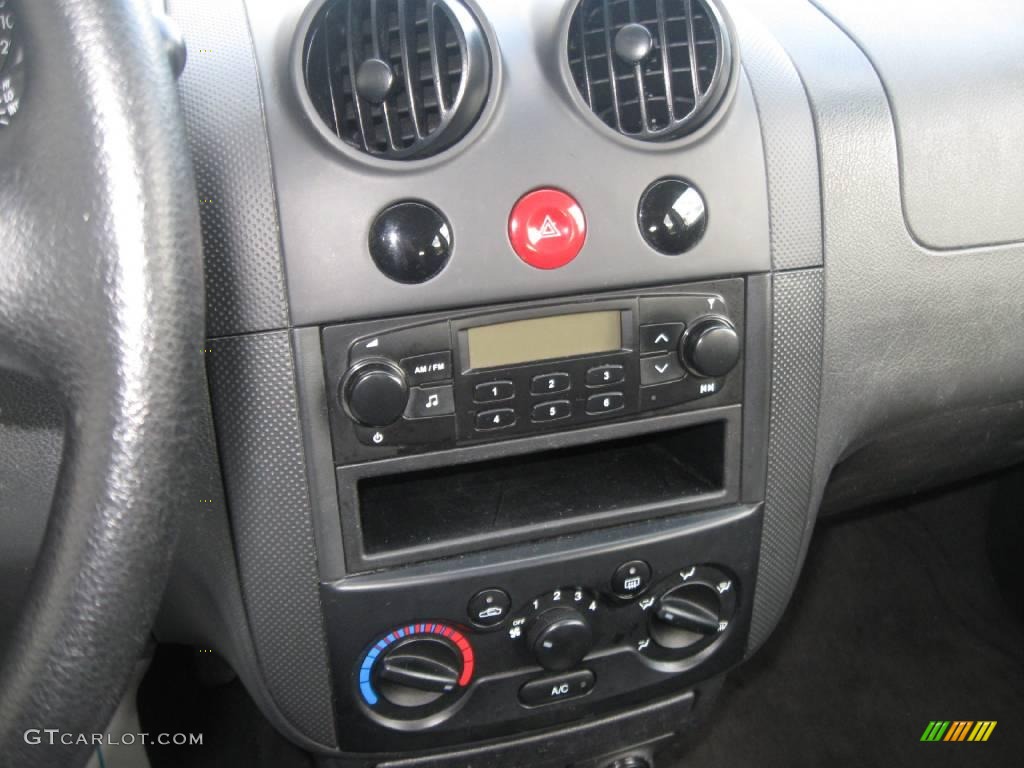 2006 Aveo LS Hatchback - Bright Blue / Charcoal photo #6