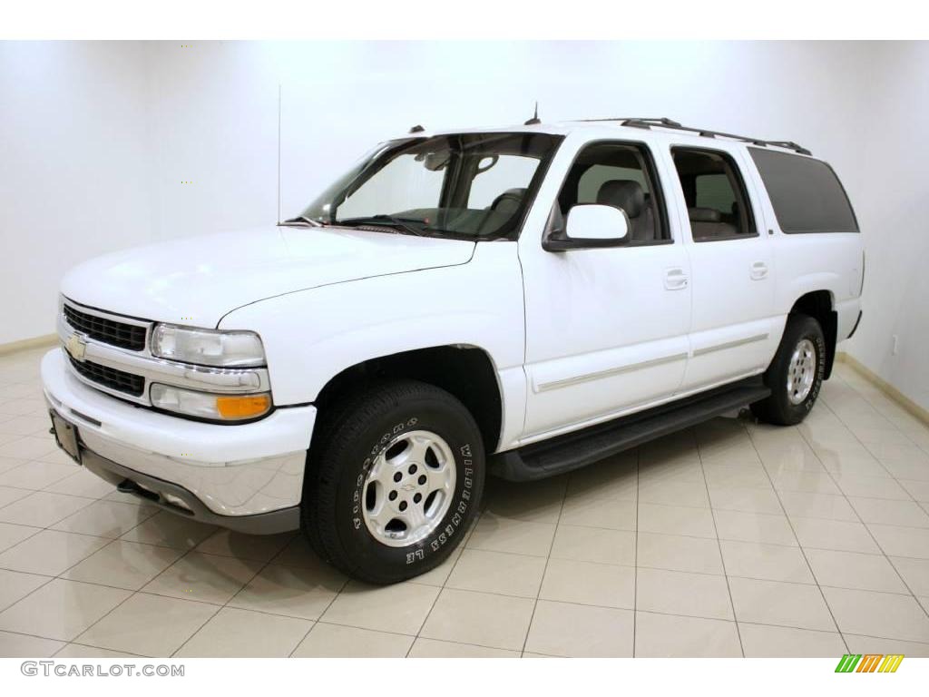 2004 Suburban 1500 LT 4x4 - Summit White / Gray/Dark Charcoal photo #3