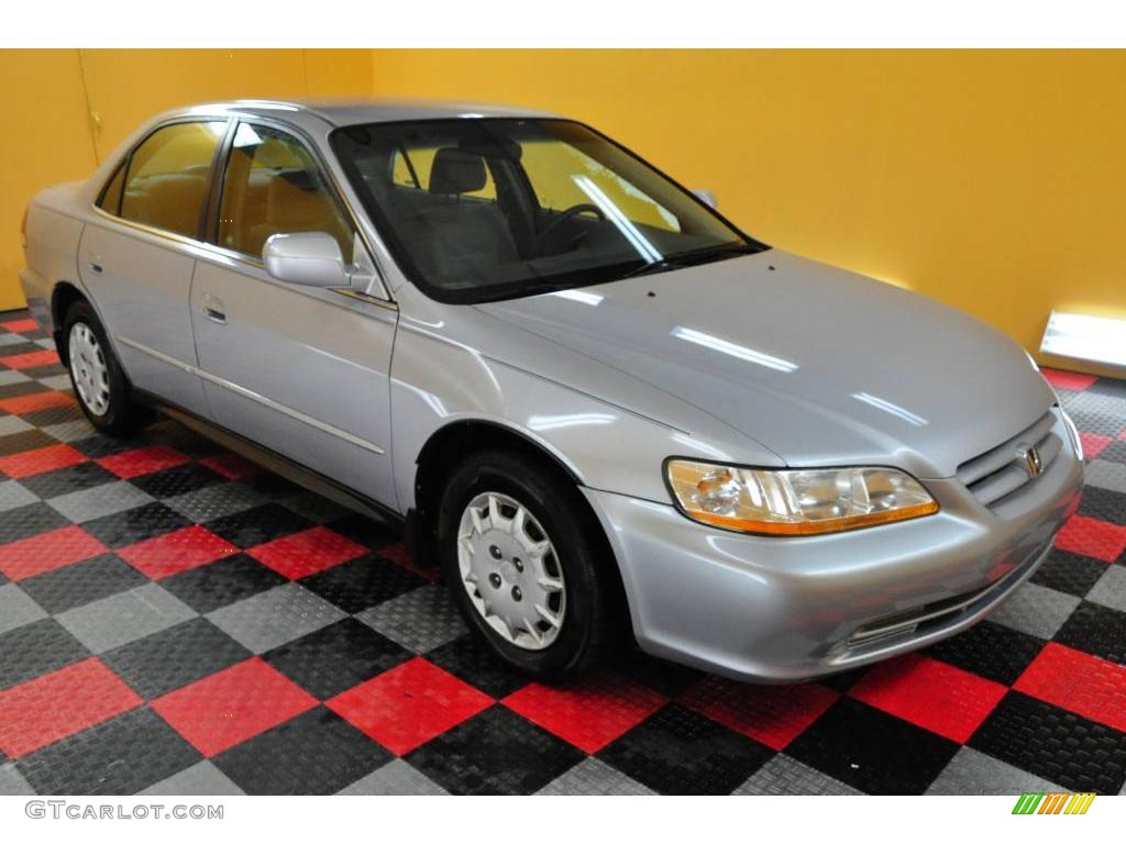 2001 Accord LX Sedan - Satin Silver Metallic / Quartz Gray photo #1