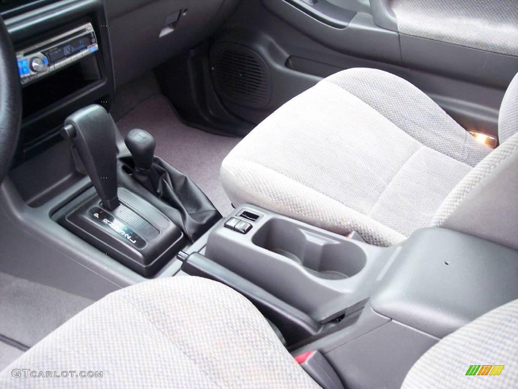 1999 Rodeo LS 4WD - Radiant Red / Gray photo #26