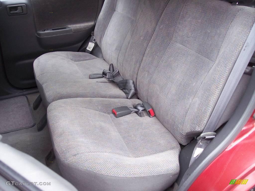 1999 Rodeo LS 4WD - Radiant Red / Gray photo #32