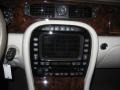 2006 White Onyx Jaguar XJ Vanden Plas  photo #28