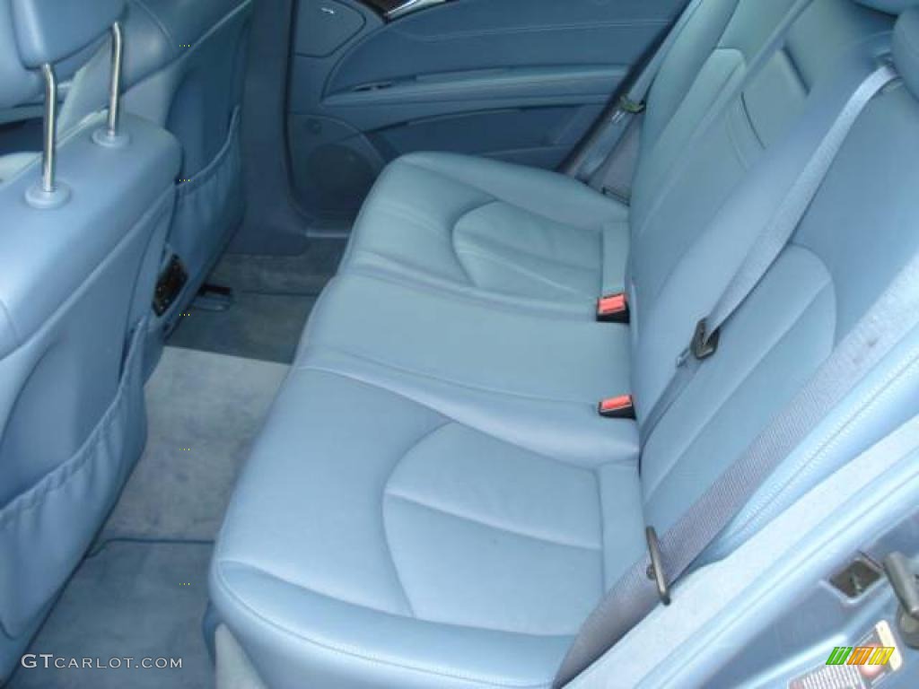 2004 E 320 4Matic Wagon - Platinum Blue Metallic / Pacific Blue photo #10
