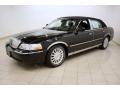 2003 Black Lincoln Town Car Signature  photo #3