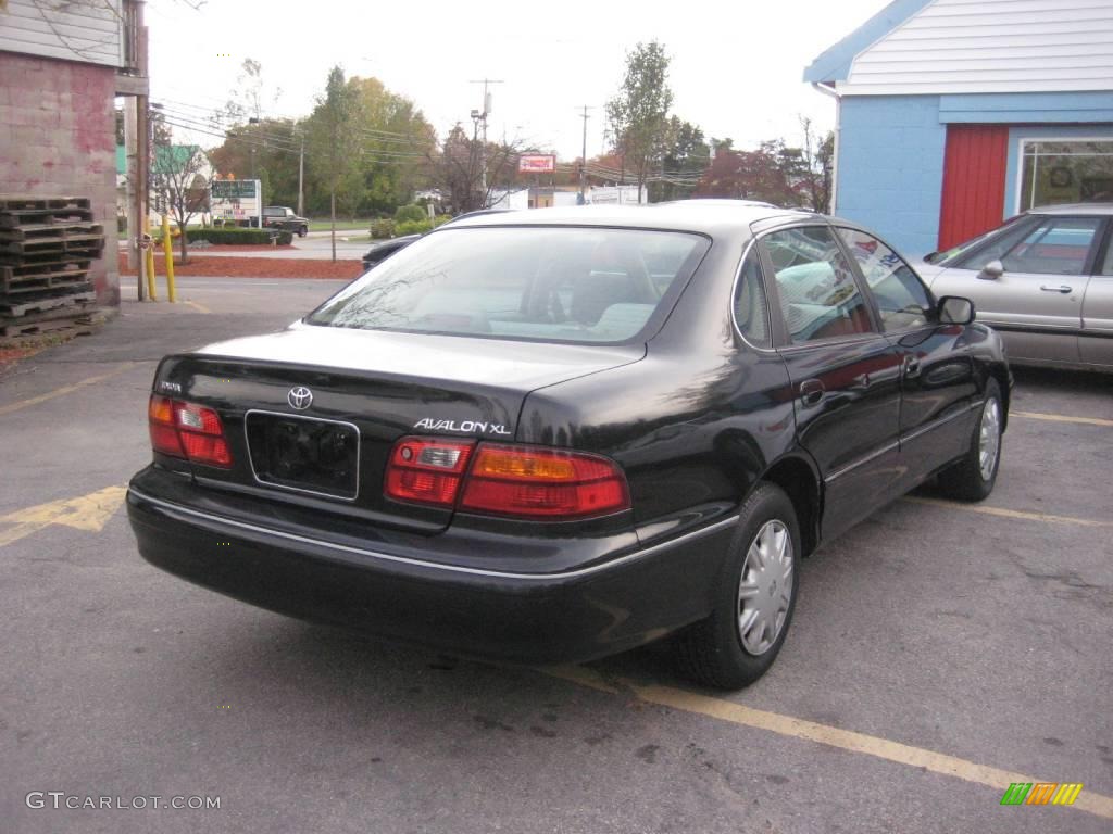 1998 Avalon XL - Black / Beige photo #2