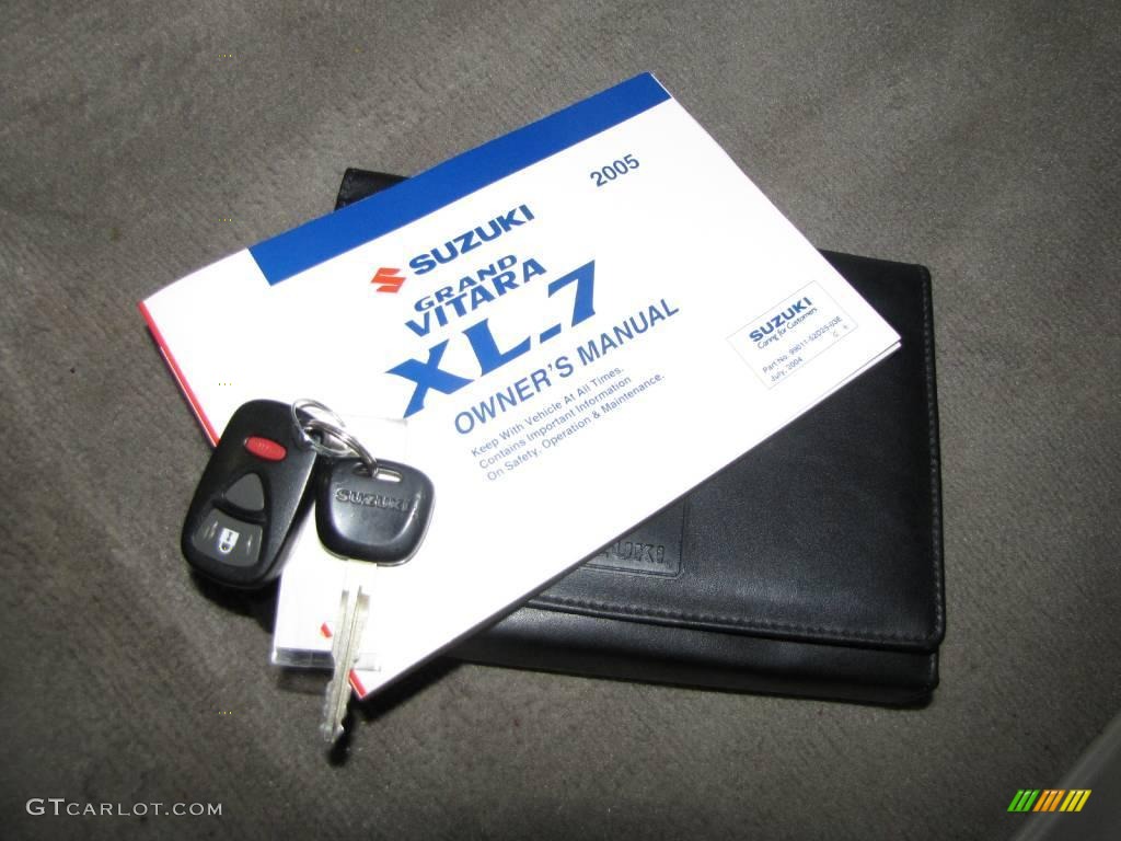 2005 XL7 LX 4WD - Black Onyx / Gray photo #20