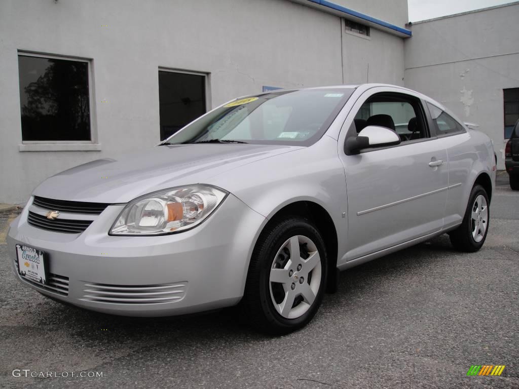 Ultra Silver Metallic Chevrolet Cobalt