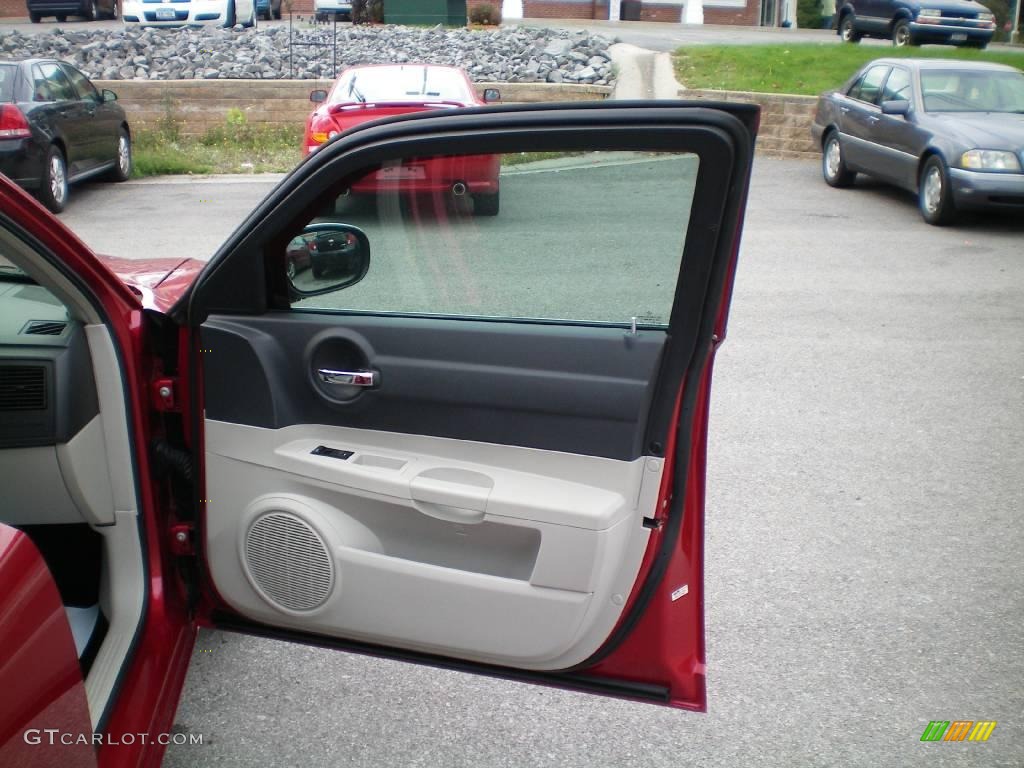 2006 Charger R/T - Inferno Red Crystal Pearl / Dark Slate Gray/Light Slate Gray photo #24