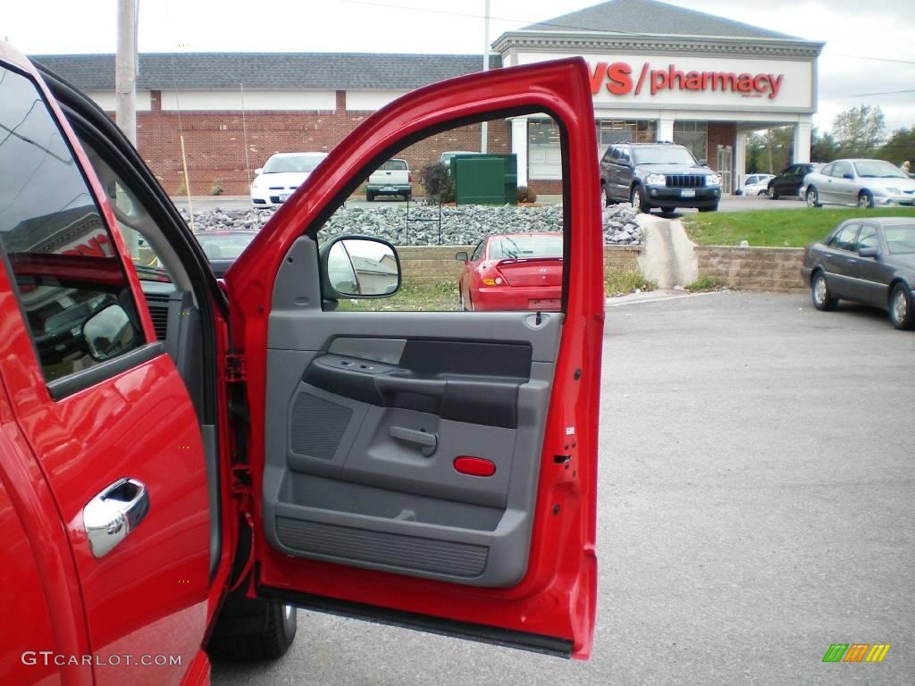 2007 Ram 1500 SLT Quad Cab 4x4 - Flame Red / Medium Slate Gray photo #20