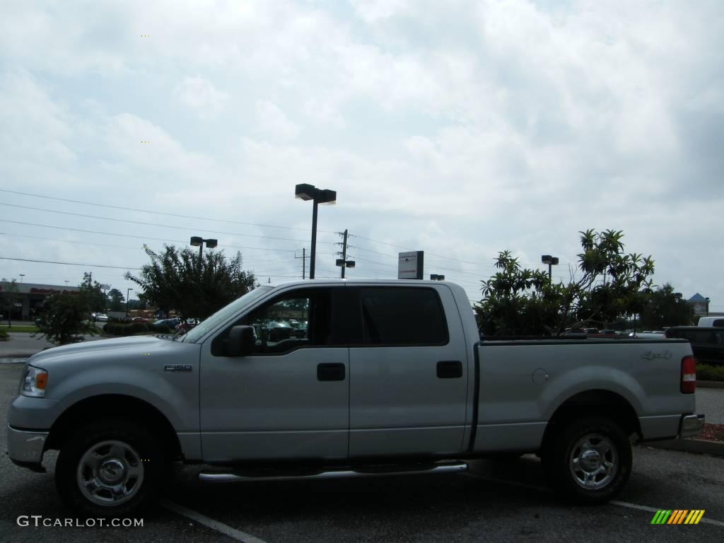 2006 F150 XLT SuperCrew 4x4 - Silver Metallic / Medium/Dark Flint photo #2