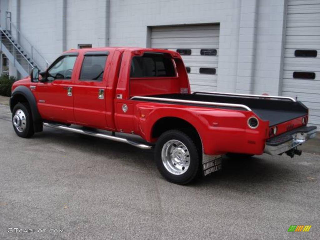 2006 F450 Super Duty Lariat Crew Cab 4x4 - Silver Metallic / Tan photo #11