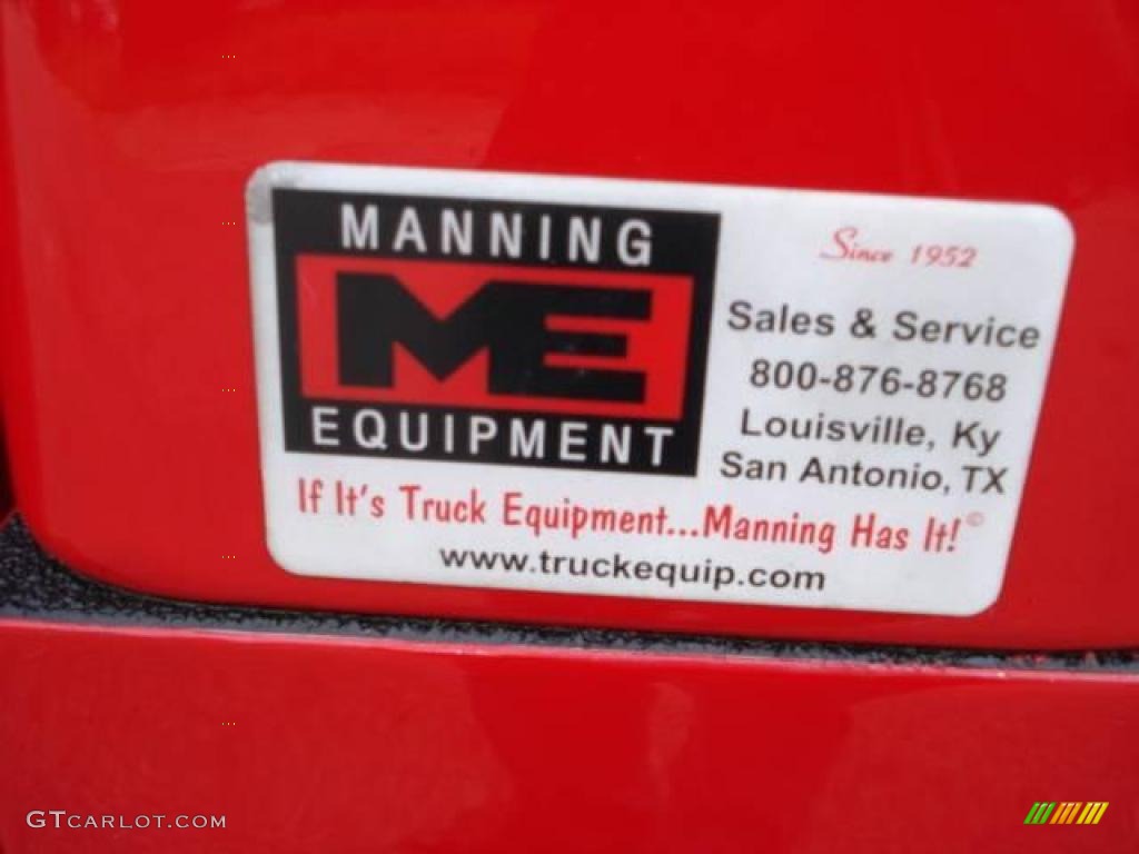 2006 F450 Super Duty Lariat Crew Cab 4x4 - Silver Metallic / Tan photo #18