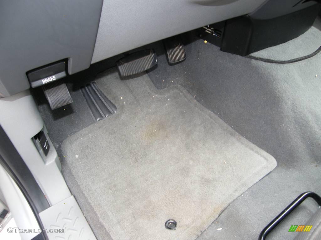 2006 F150 XLT SuperCrew 4x4 - Silver Metallic / Medium/Dark Flint photo #16