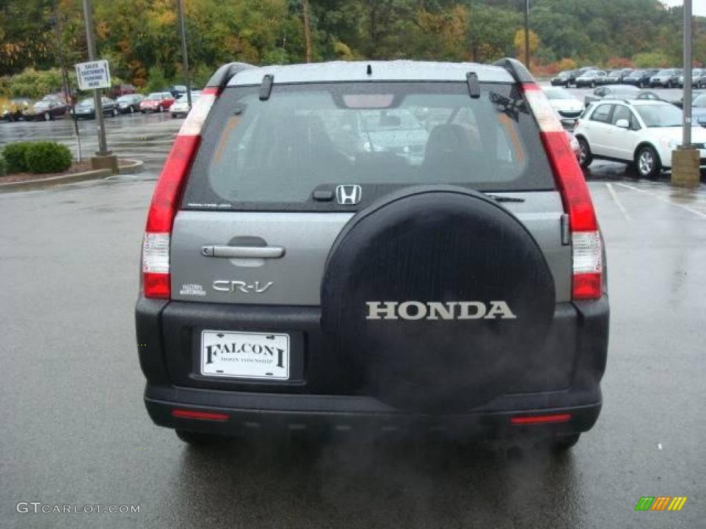 2006 CR-V LX 4WD - Pewter Pearl / Black photo #3