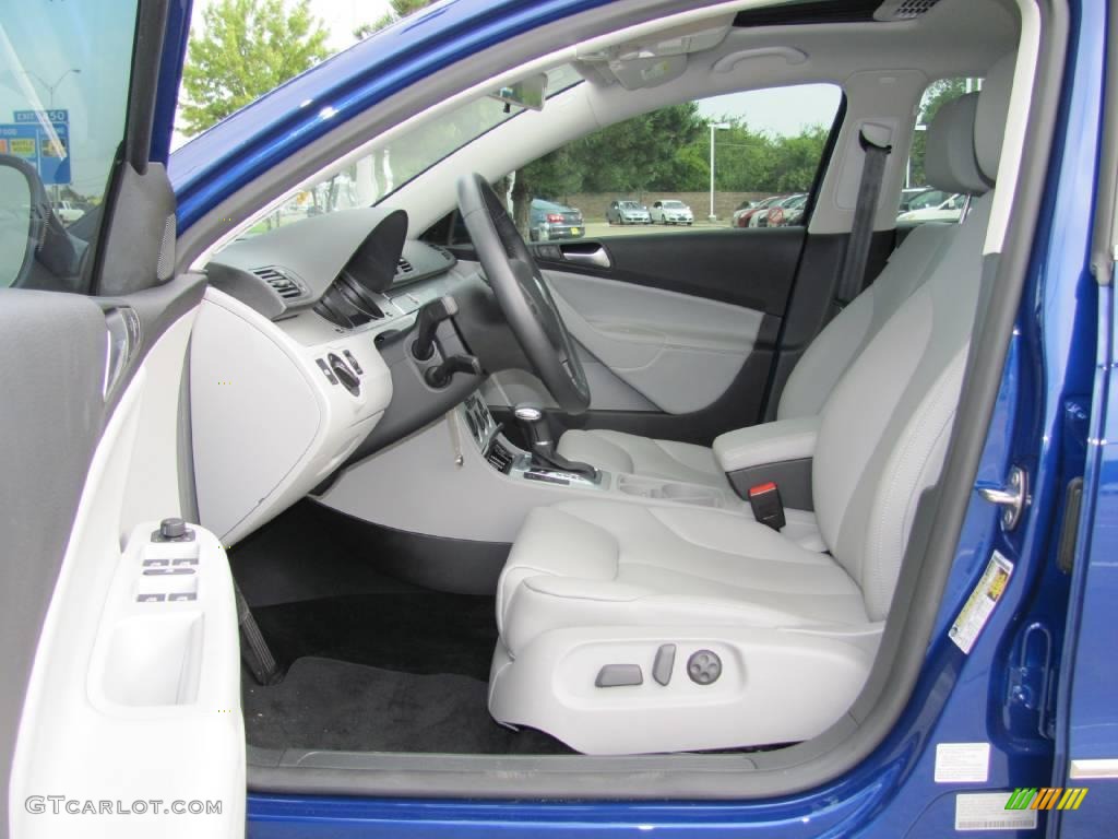 2009 Passat Komfort Sedan - Cobalt Blue Metallic / Classic Grey photo #9