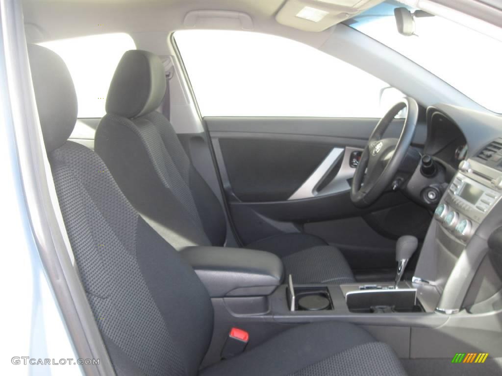 2009 Camry SE - Sky Blue Pearl / Charcoal photo #6