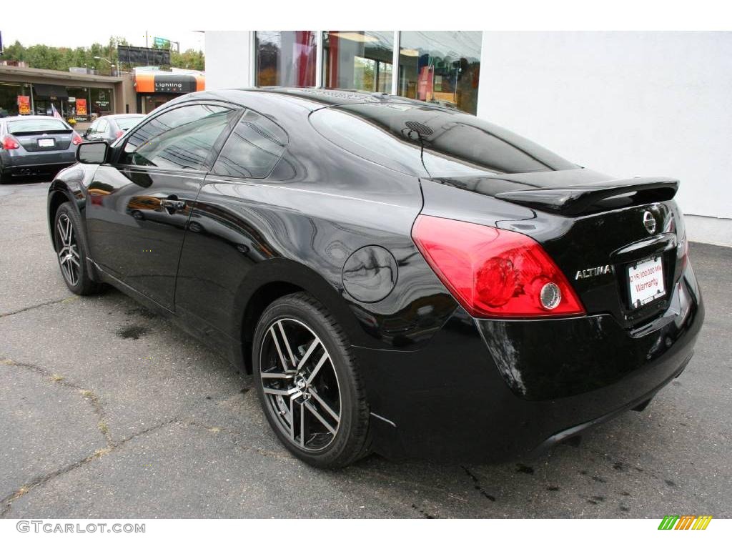 2008 Altima 2.5 S Coupe - Super Black / Charcoal photo #7