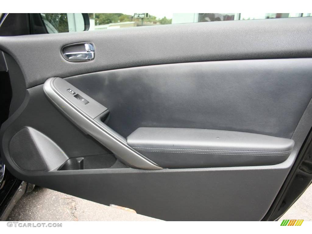 2008 Altima 2.5 S Coupe - Super Black / Charcoal photo #20
