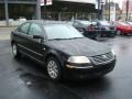 Black - Passat GLS Sedan Photo No. 6