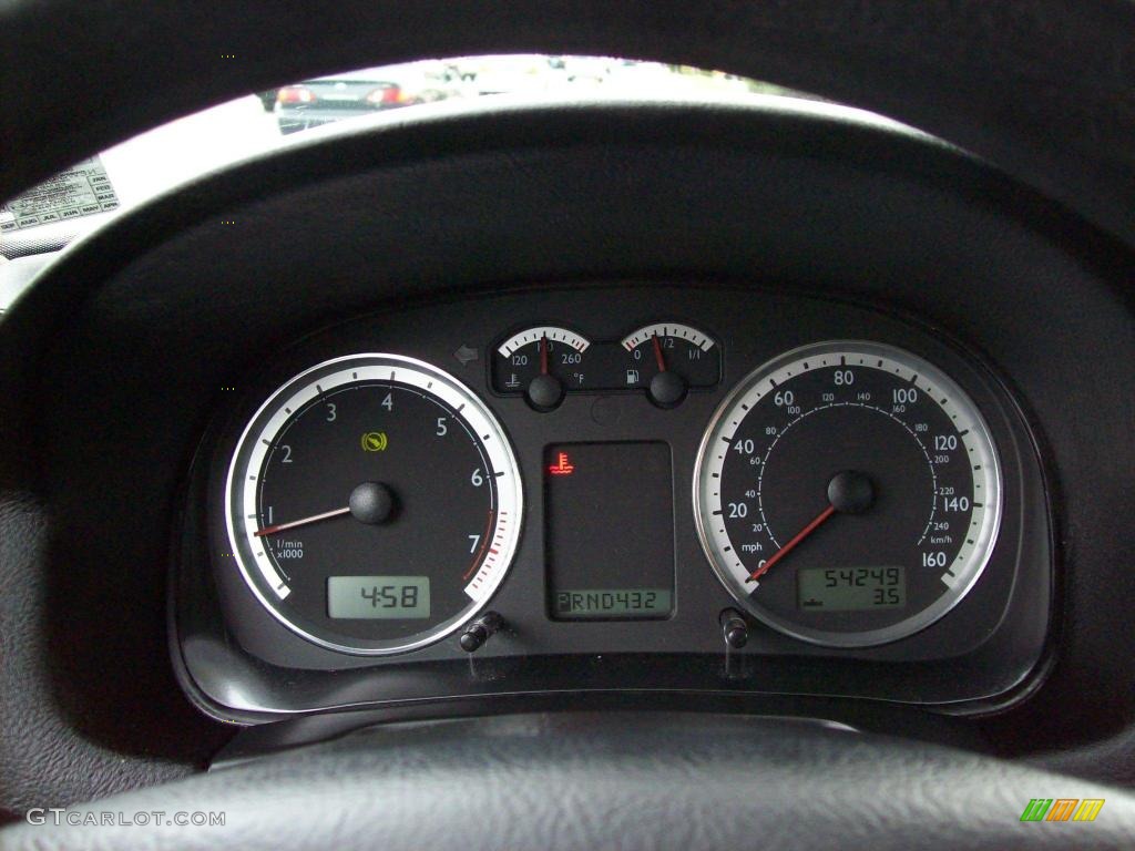 2004 Jetta GLS 1.8T Sedan - Platinum Grey Metallic / Black photo #17