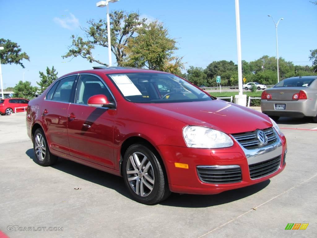 2006 Jetta 2.5 Sedan - Spice Red Metallic / Anthracite Black photo #7