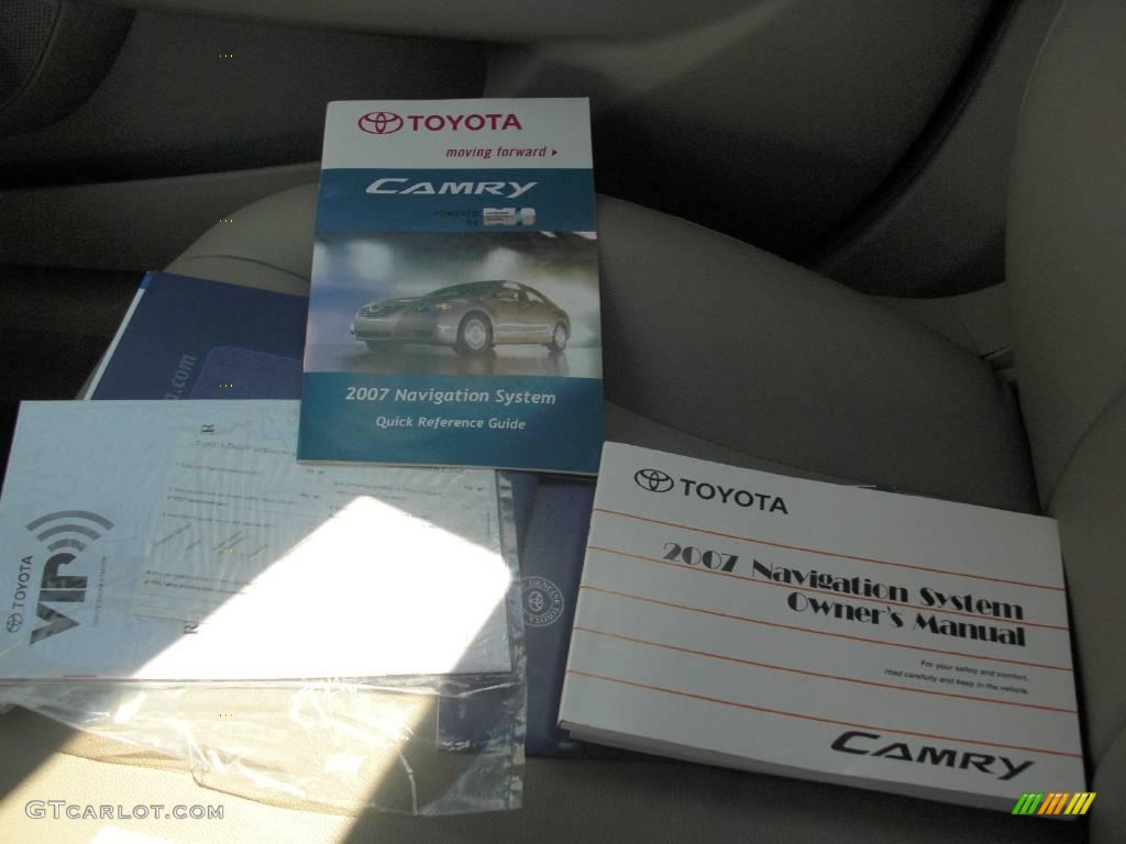 2007 Camry Hybrid - Black / Bisque photo #17