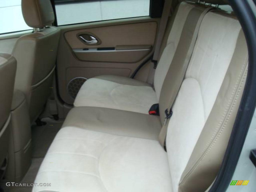 2005 Mariner V6 Premier 4WD - Gold Ash Metallic / Pebble/Light Parchment photo #11