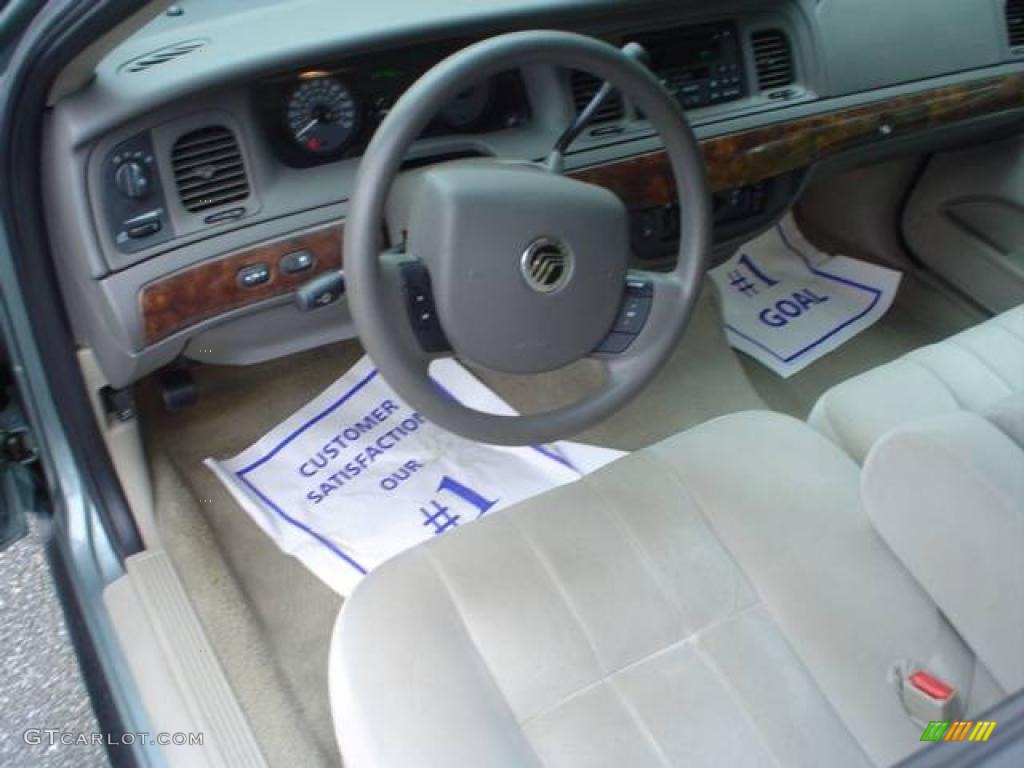 2006 Grand Marquis GS - Light Tundra Metallic / Light Camel photo #20