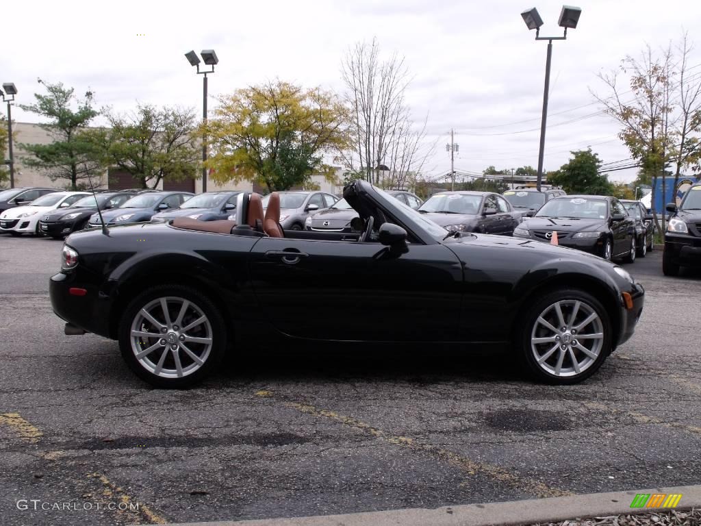 2008 MX-5 Miata Grand Touring Roadster - Highland Green / Saddle Brown photo #9