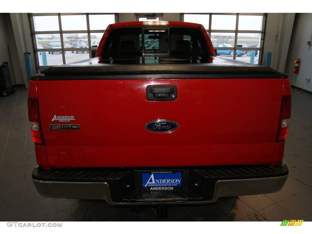 2004 F150 XLT Regular Cab 4x4 - Bright Red / Dark Flint photo #3