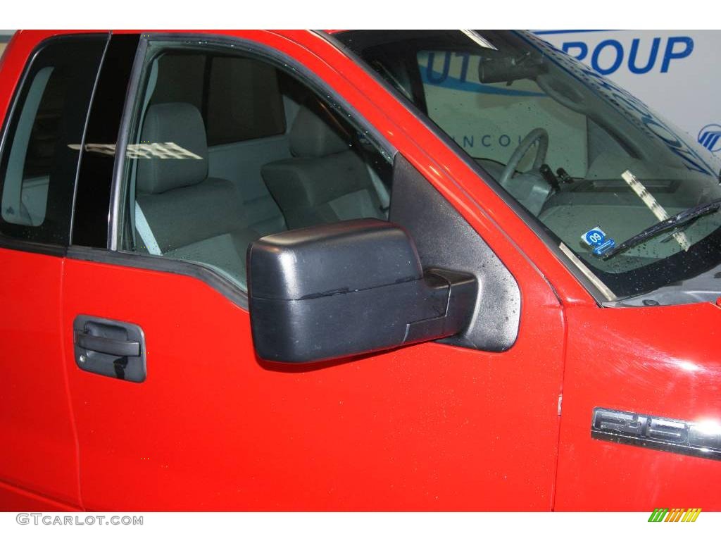2004 F150 XLT Regular Cab 4x4 - Bright Red / Dark Flint photo #14