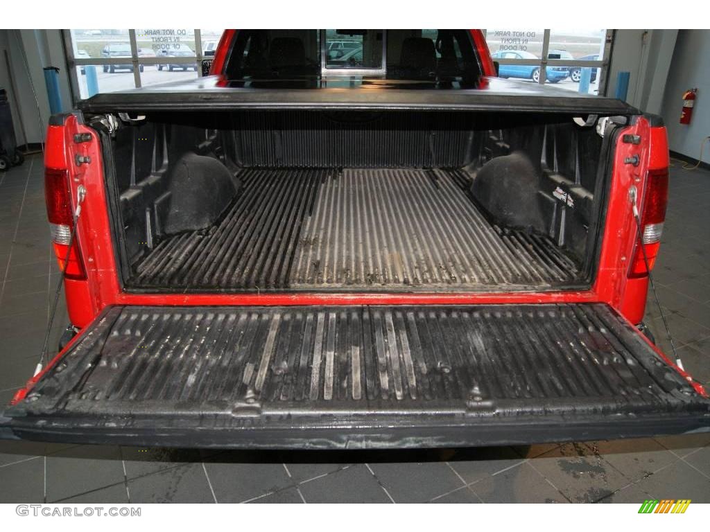 2004 F150 XLT Regular Cab 4x4 - Bright Red / Dark Flint photo #22