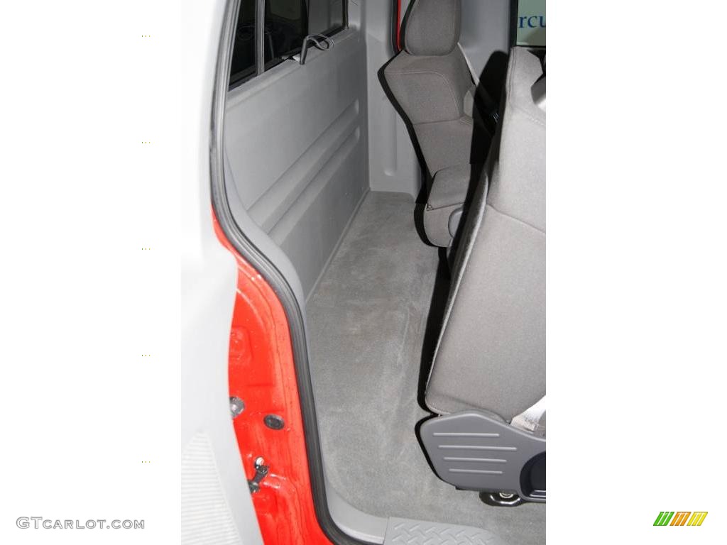 2004 F150 XLT Regular Cab 4x4 - Bright Red / Dark Flint photo #31