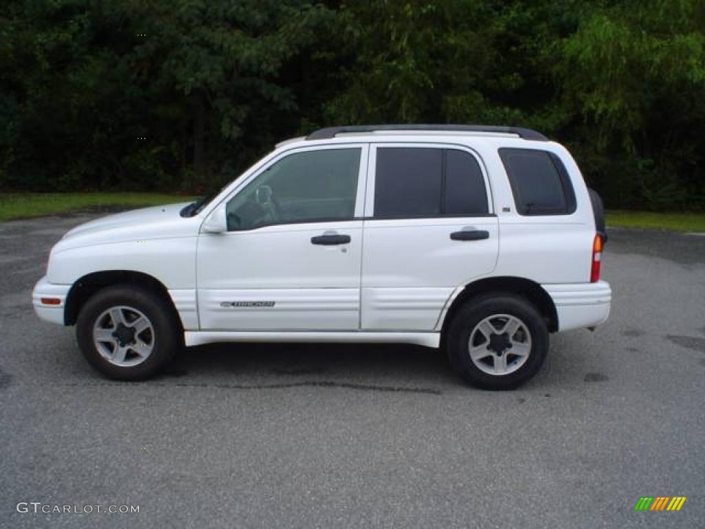 2003 Tracker 4WD Hard Top - White / Medium Gray photo #8