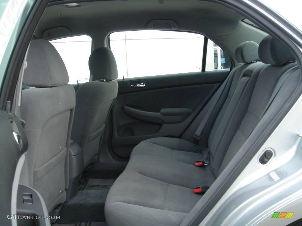 2007 Accord LX Sedan - Alabaster Silver Metallic / Gray photo #12